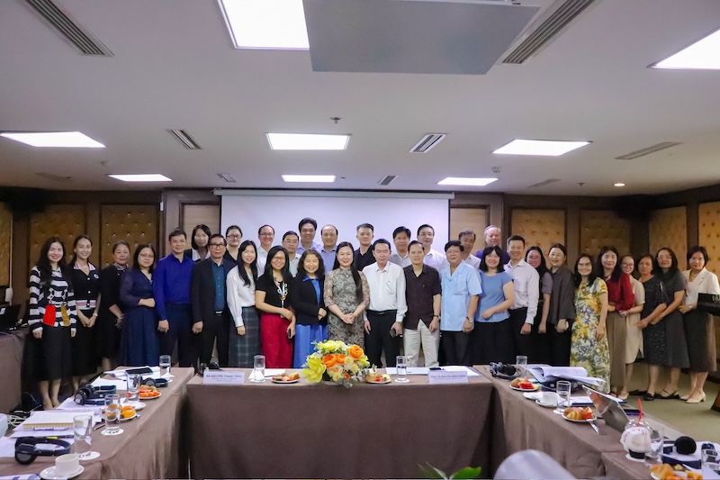 Đánh giá nhu cầu đào tạo và đề xuất lồng ghép tư pháp người chưa thành niên vào chương trình đào tạo nghề luật sư